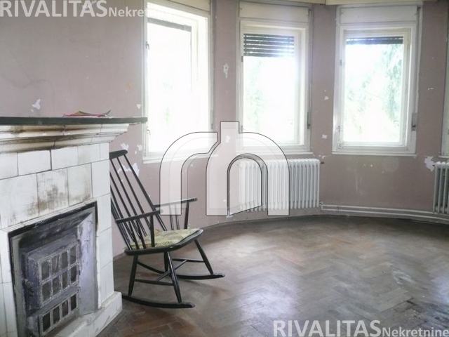 Šestinski dol, obiteljska kuća, 272m2 sa 6900m2 okućnice
