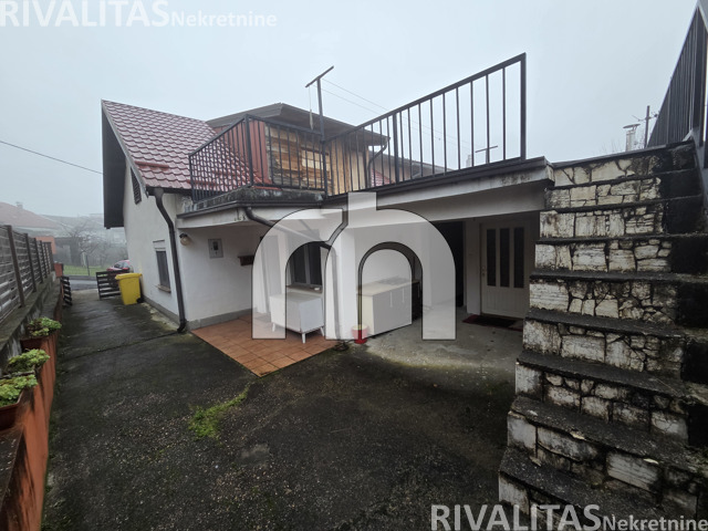 KUĆA MAKSIMIR, 120M2, 3-SOBNA S OKUĆNICOM 120M2 - BEZ PROVIZIJE ZA KUPCE