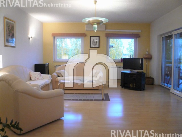 Perjavica, Dominika Mandića, 134.06m2